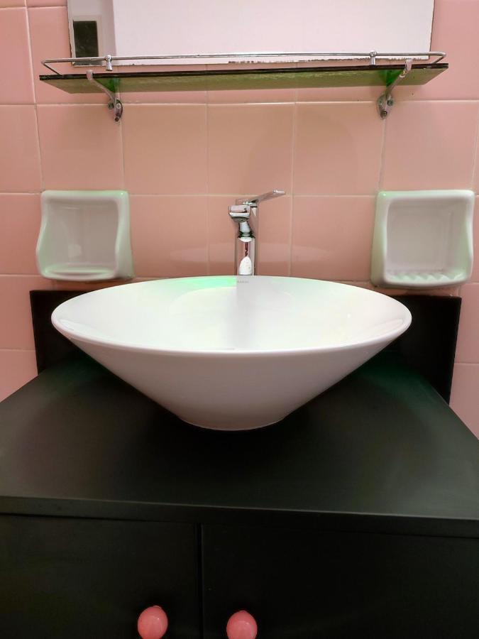 Vironos Extra Bright Apartment - Front Park And Monastery Atene Esterno foto