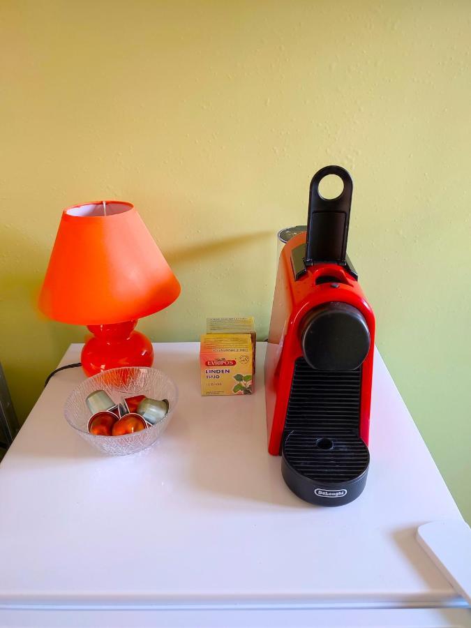 Vironos Extra Bright Apartment - Front Park And Monastery Atene Esterno foto